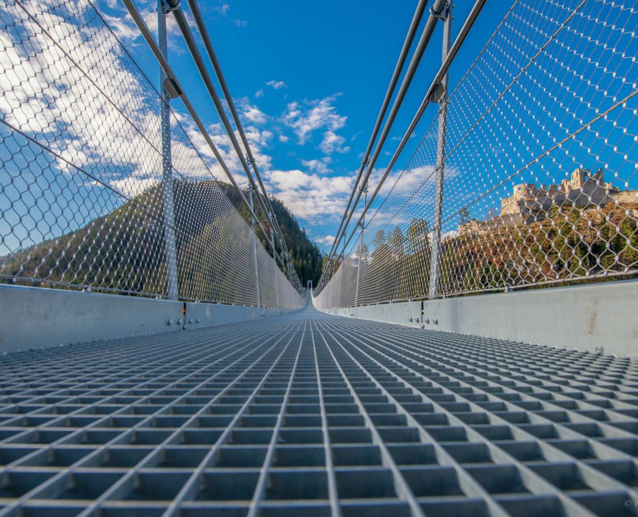 View of Ehrenberg Ruin from the highline179 suspension bridge